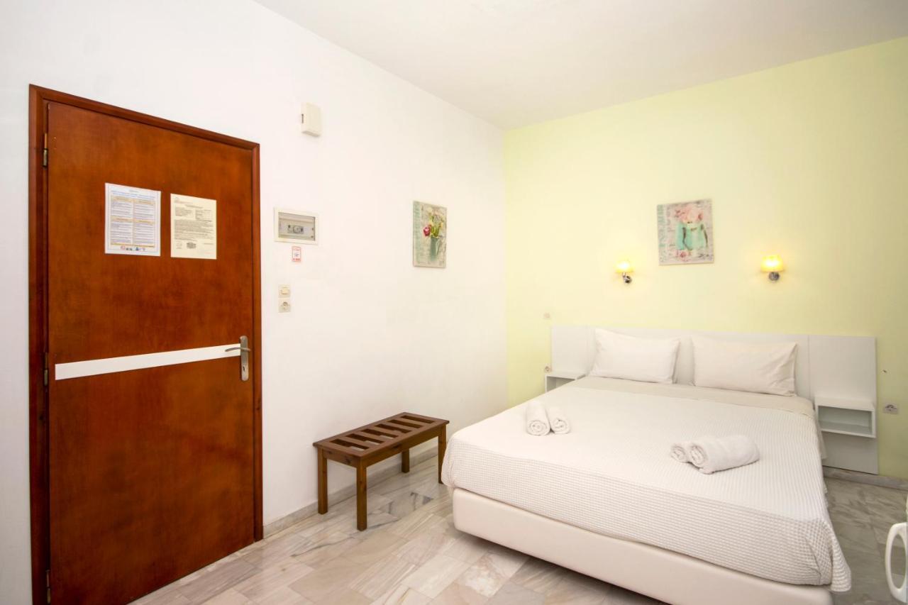 Revekka Rooms 키사모스 외부 사진