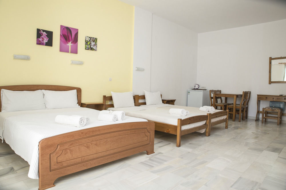 Revekka Rooms 키사모스 외부 사진